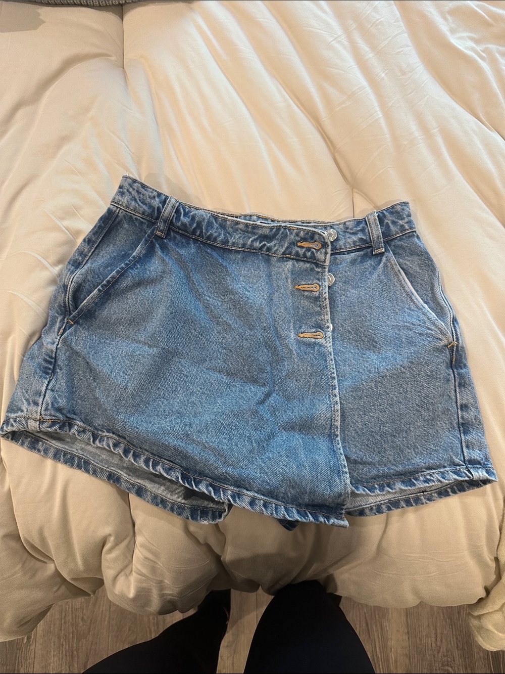 Zara Light Wash Denim Skort - Blue